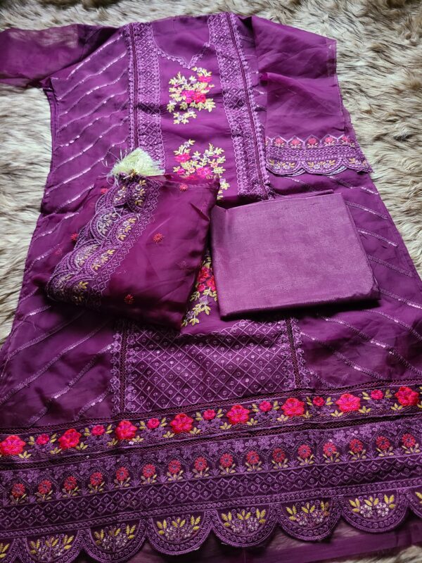 Pakistani Sadabahar Inspired Party Collection - Image 2
